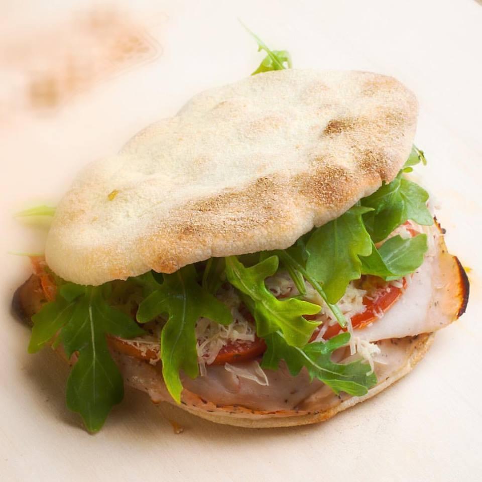 Blocks Pizza Deli Restaurante en Miami Beach, Pizzería